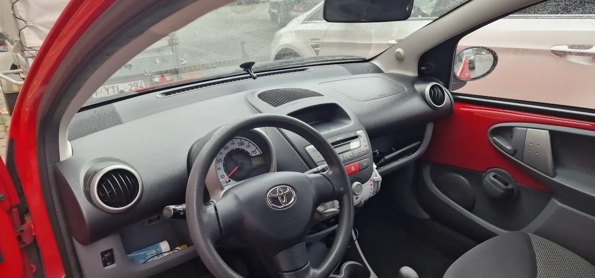 Toyota Aygo 1.0i VVT-i Car Dance - 2