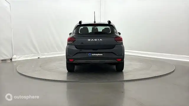 Dacia Sandero view 6