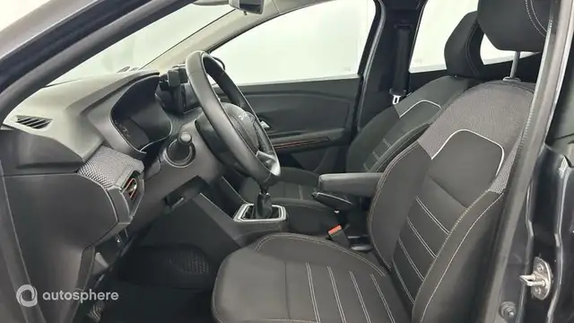 Dacia Sandero view 12
