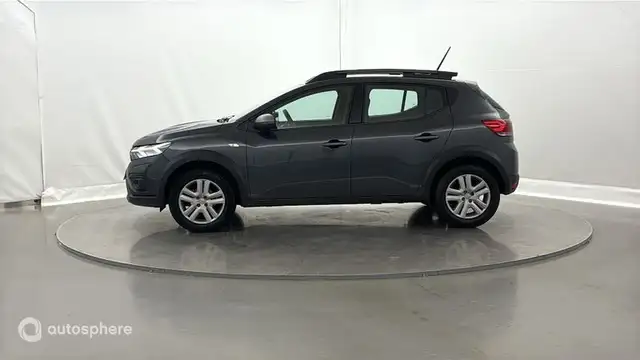Dacia Sandero view 7