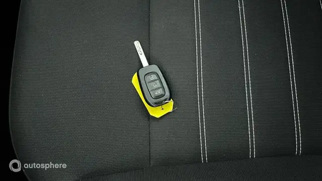 Dacia Sandero view 16