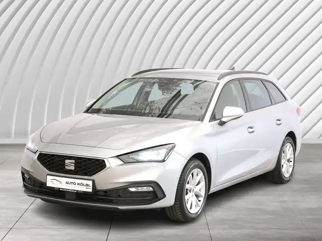 SEAT Leon Sportstourer Style 4Drive AHK NAVI LED DAB