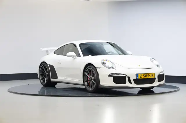 2014 Porsche 911 in White for sale