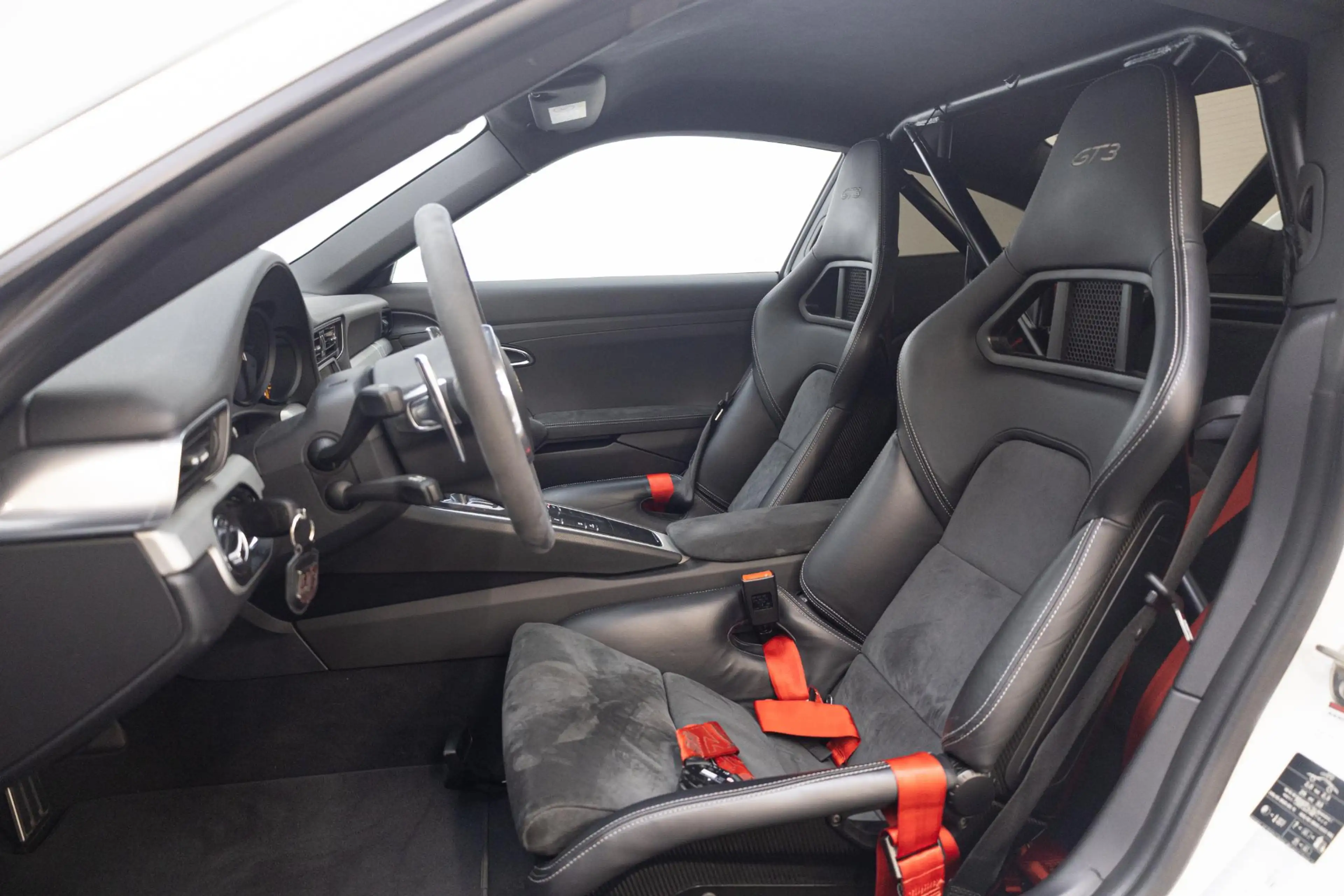 Porsche 991 3.8 GT3 Clubsport | Lift | — photo 8