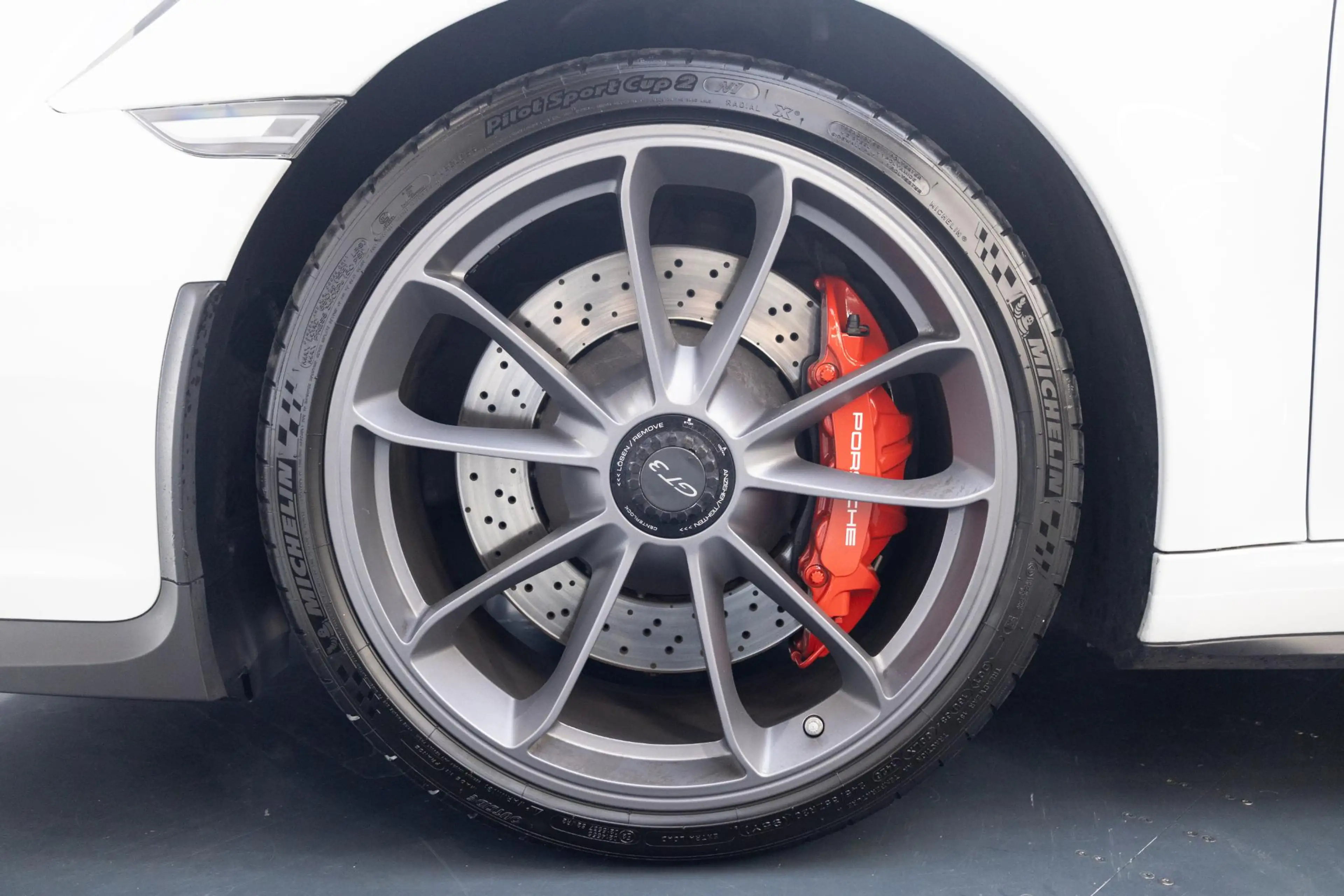 Porsche 991 3.8 GT3 Clubsport | Lift | — photo 34