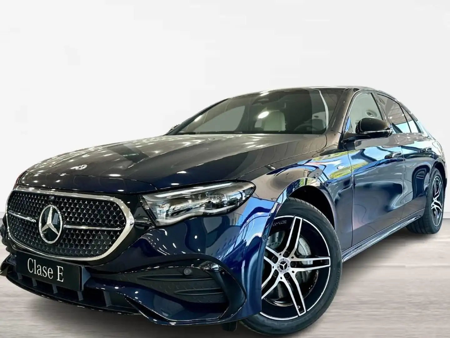Mercedes-Benz E 300 de con tecnología hibrida EQ - 1
