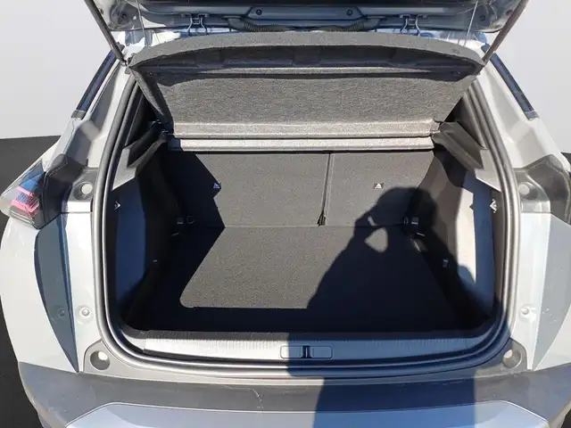 Peugeot 2008 view 7