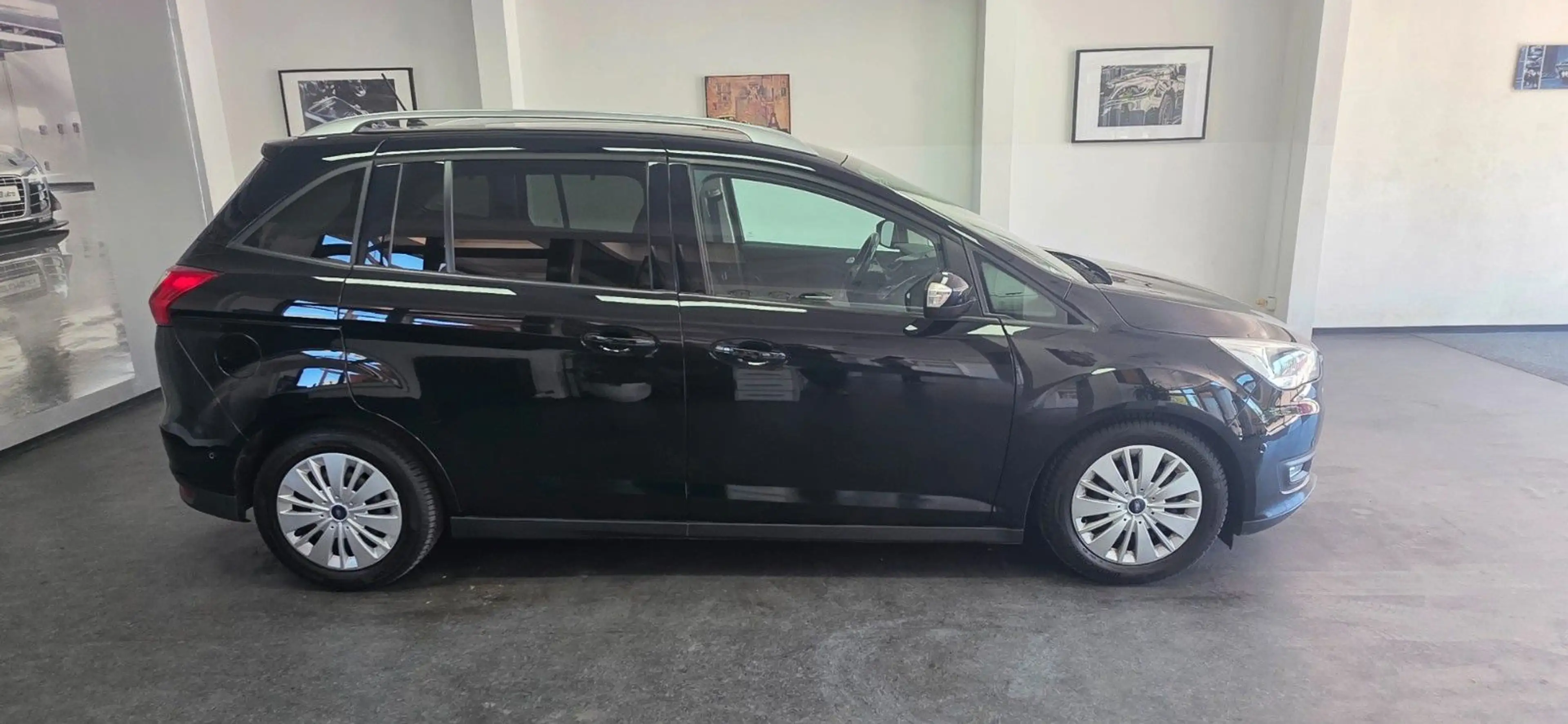 Ford Grand C-Max 1,5 Navi 7 Sitze Kamera TÜV 05/2028