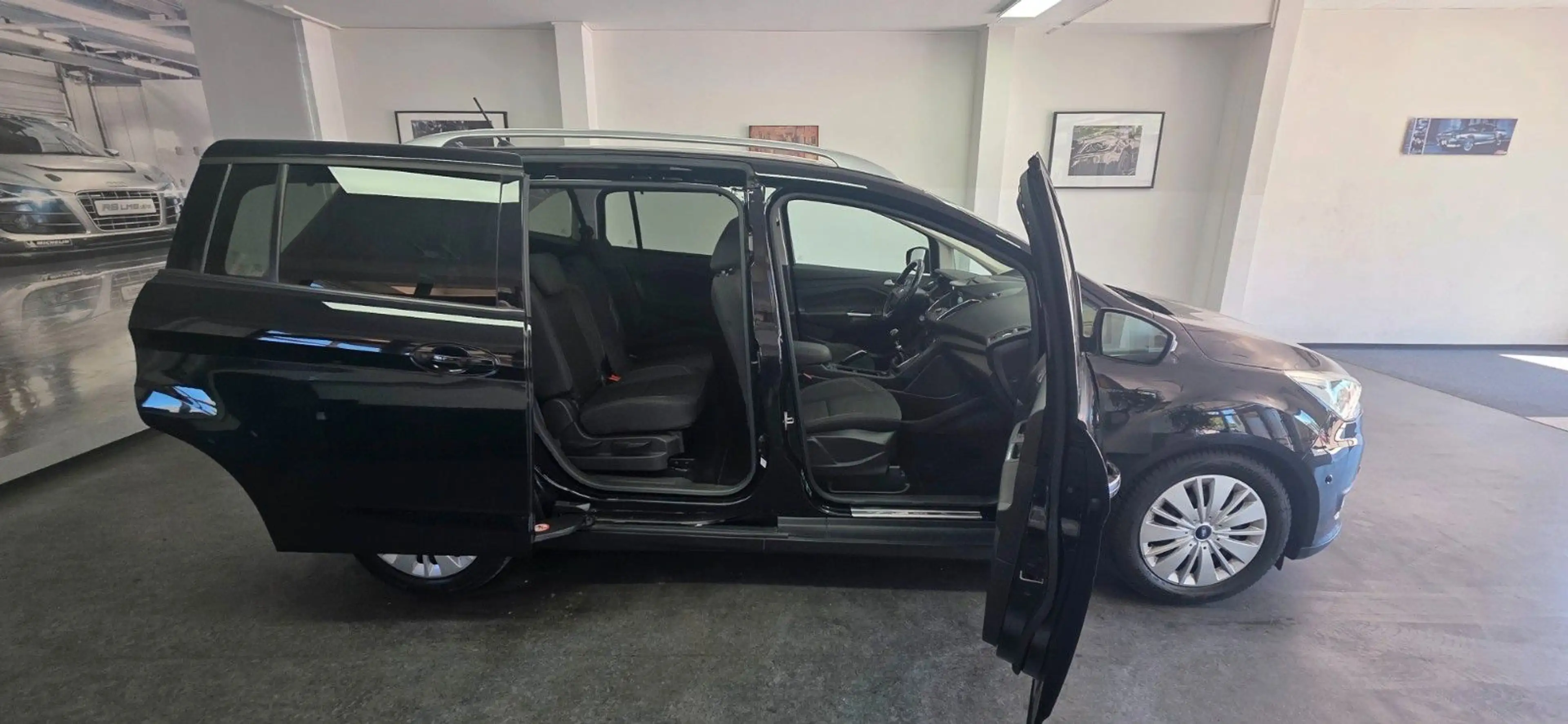 Ford Grand C-Max 1,5 Navi 7 Sitze Kamera TÜV 05/2028 — photo 9