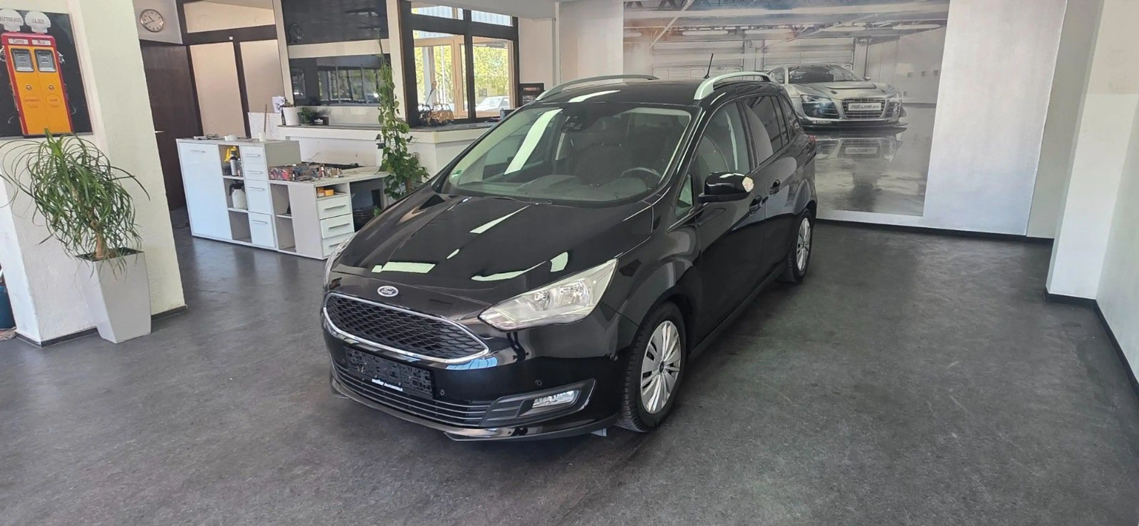 Ford Grand C-Max 1,5 Navi 7 Sitze Kamera TÜV 05/2028 — photo 3