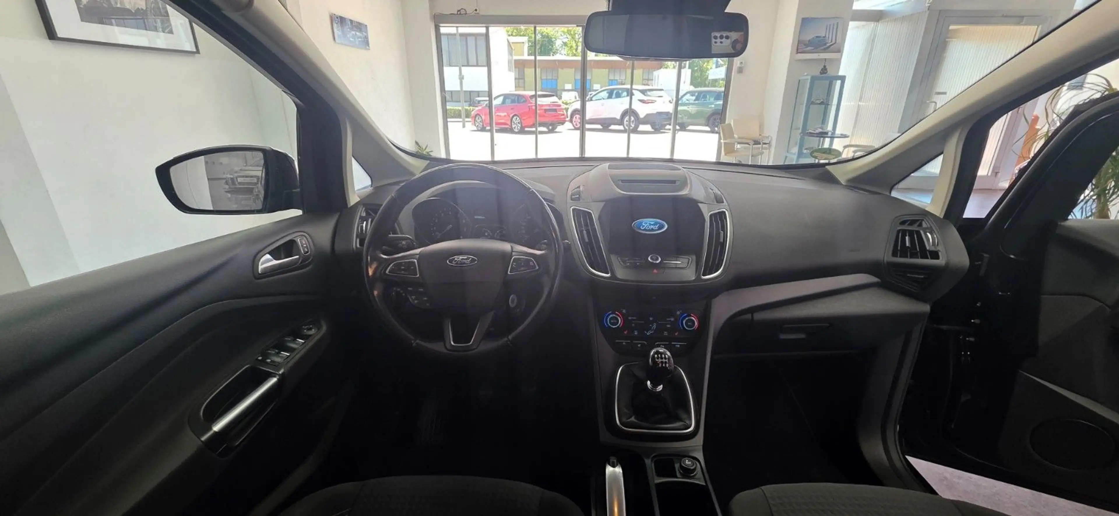Ford Grand C-Max 1,5 Navi 7 Sitze Kamera TÜV 05/2028 — photo 13