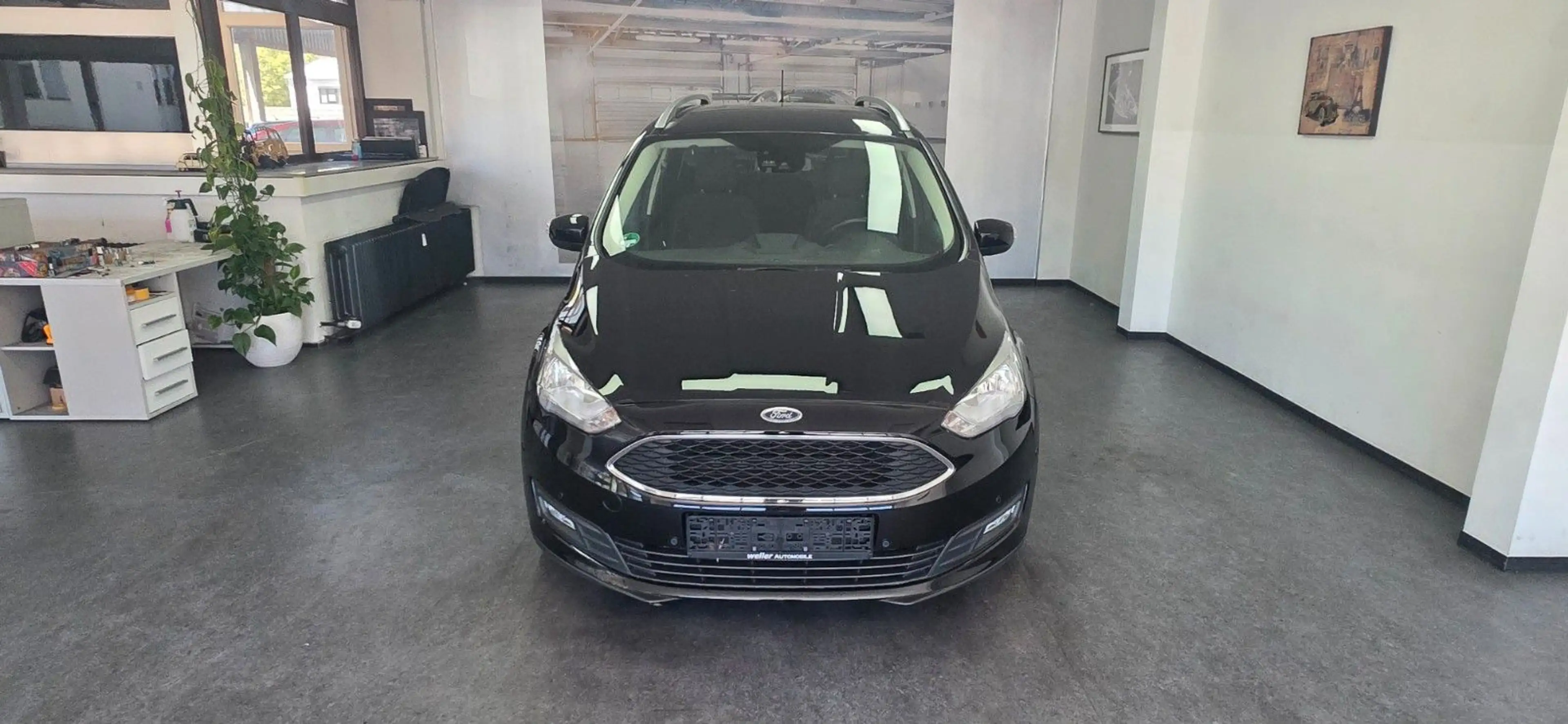 Ford Grand C-Max 1,5 Navi 7 Sitze Kamera TÜV 05/2028 — photo 2