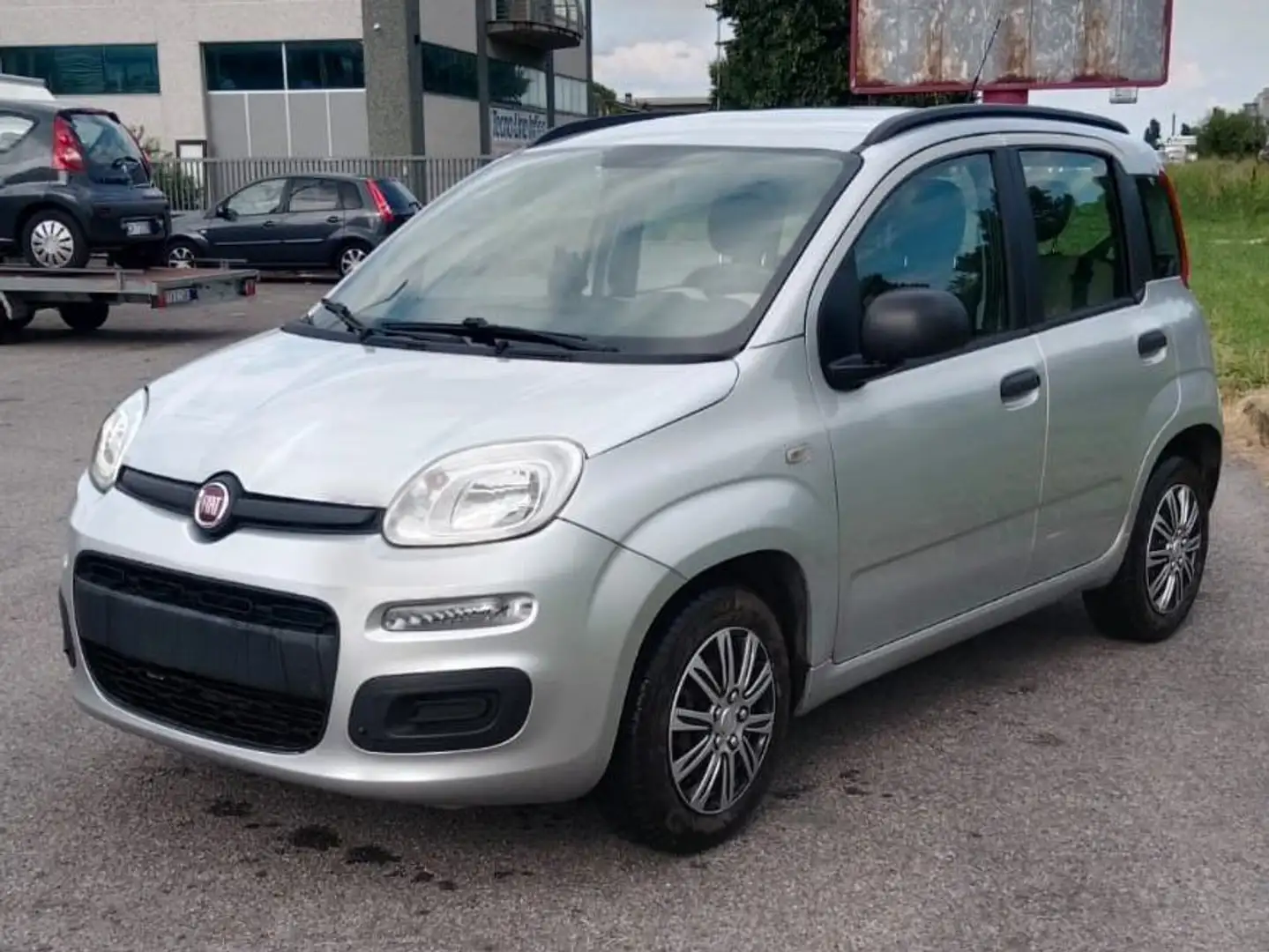 Fiat Panda Panda 1.2 Young 69cv Argintiu - 2