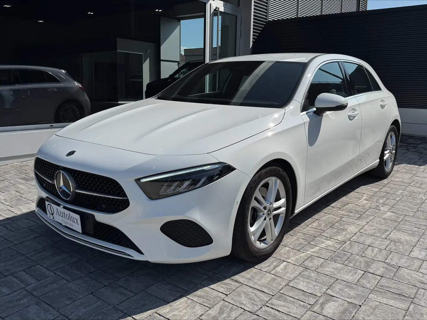 Mercedes-Benz A 200 d Advanced auto Bianco - 1