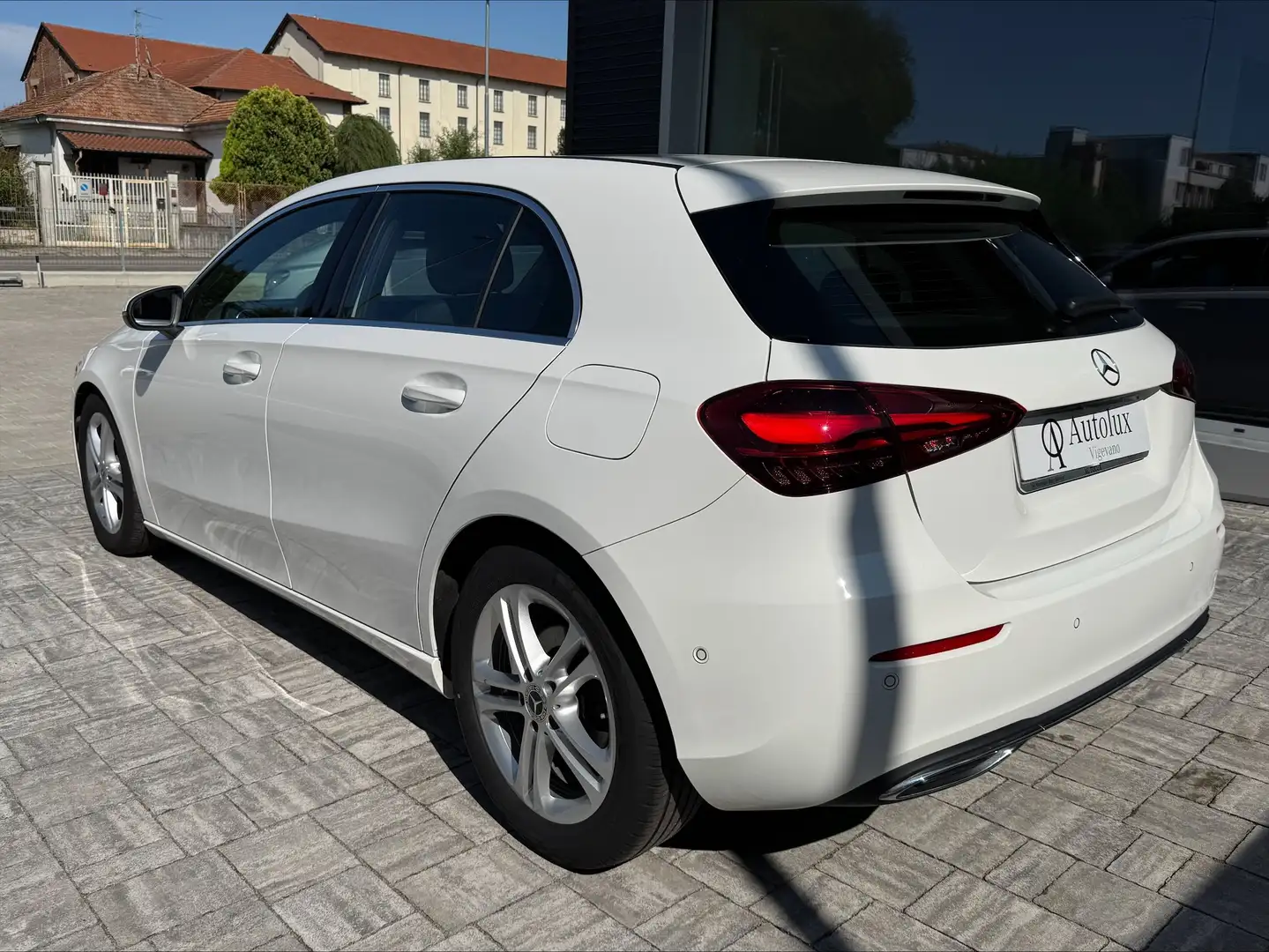 Mercedes-Benz A 200 d Advanced auto Bianco - 2