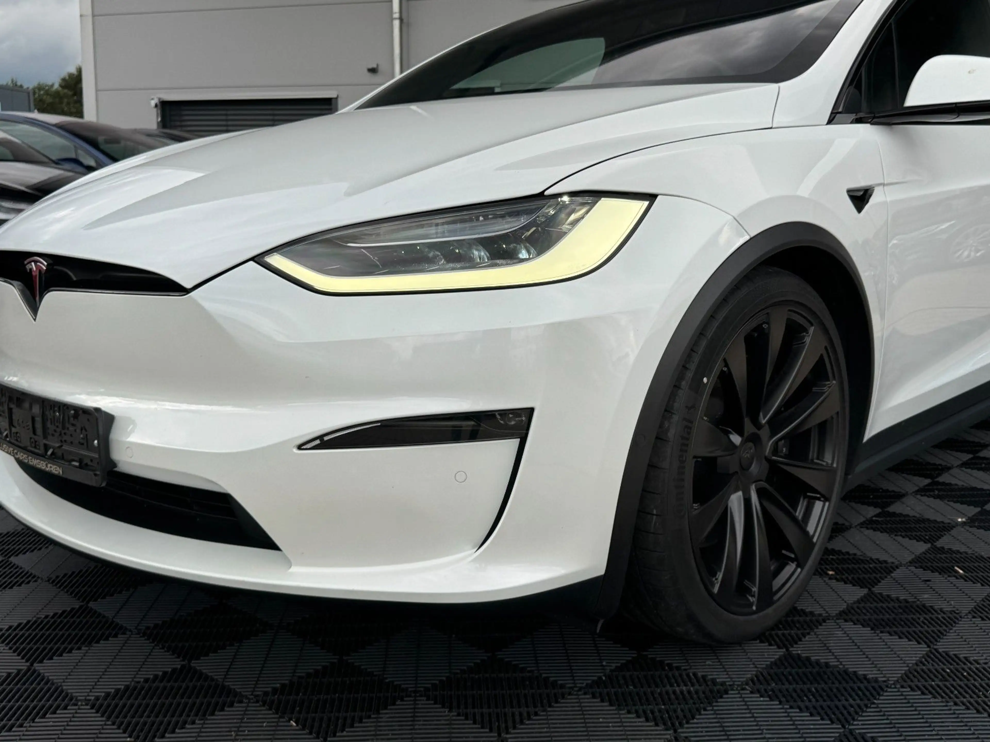 Tesla Model X MODEL X PLAID | FULL SELF DRIVE | 6SEAT | 22" — photo 12