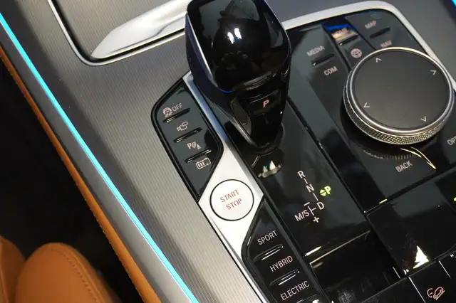BMW X5 xDrive45e Ansicht 13