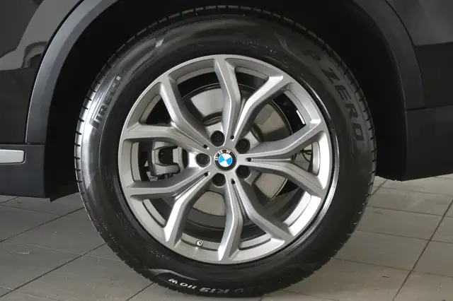 BMW X5 xDrive45e Ansicht 4