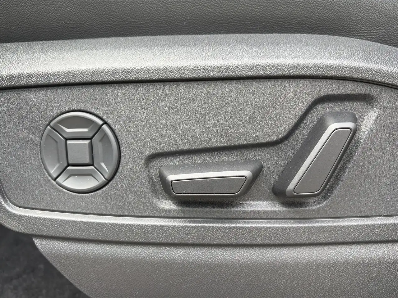 Audi Q5 снимка Audi Q5
