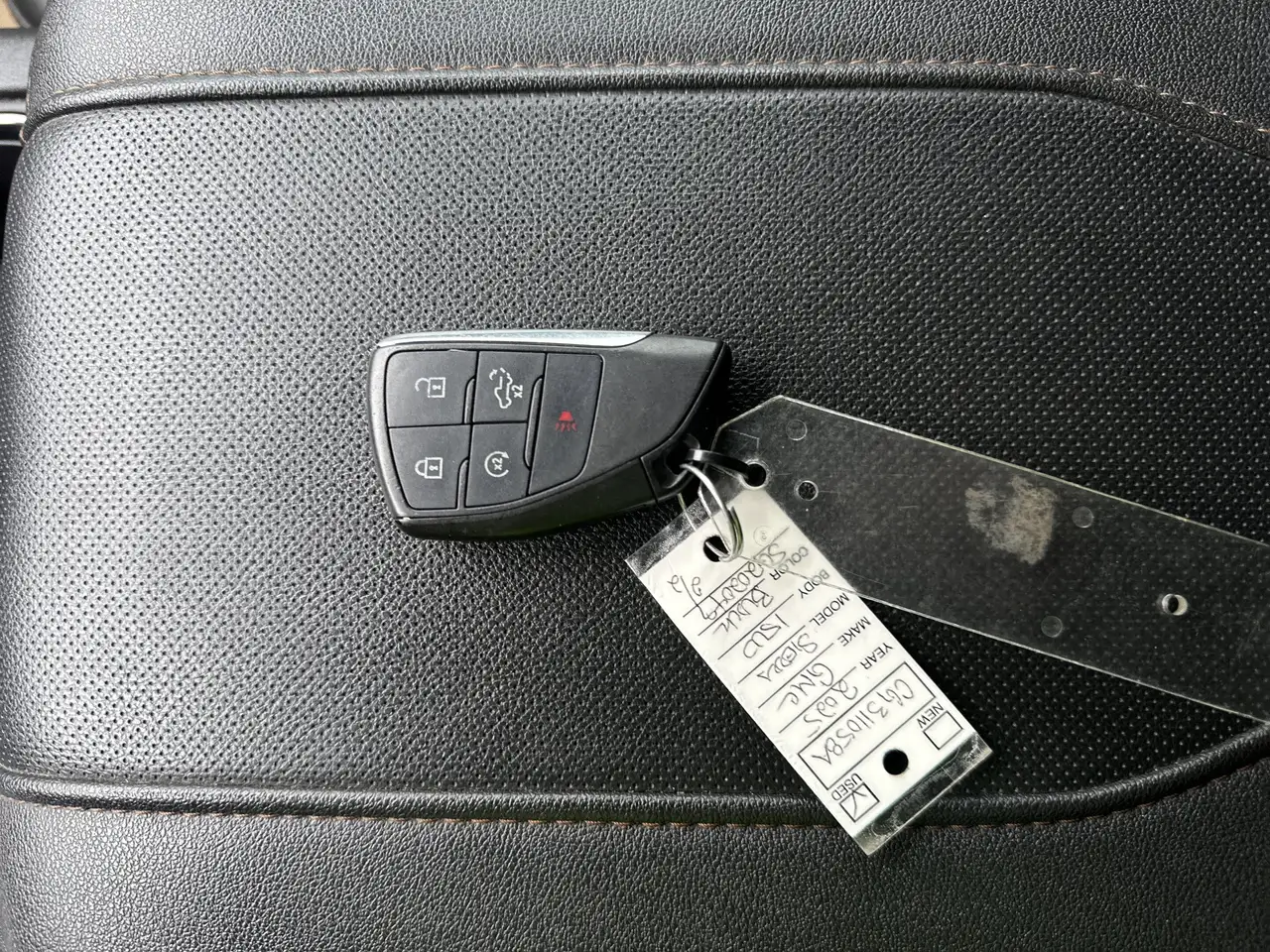 GMC Sierra 1500 снимка GMC Sierra 1500