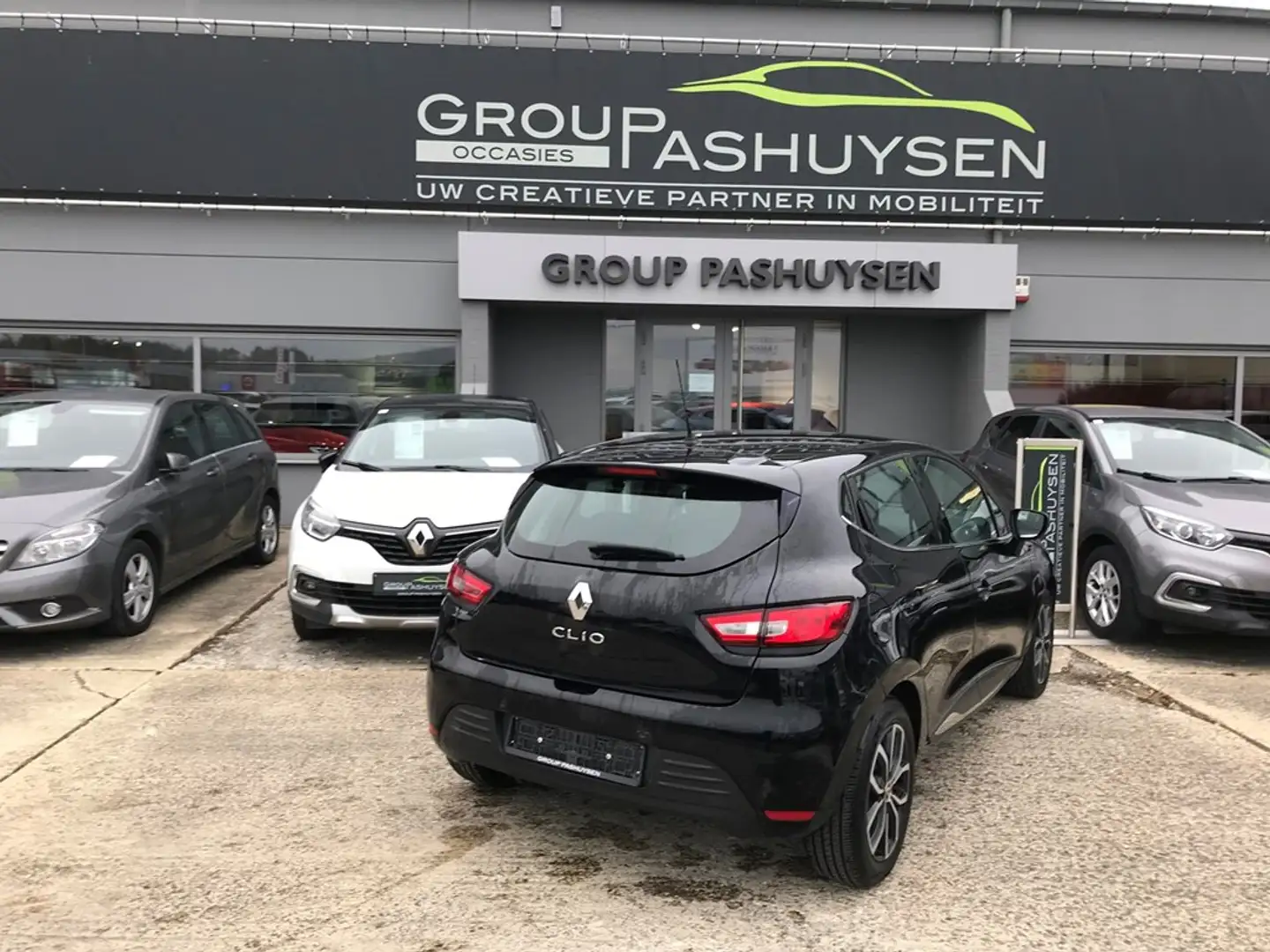 Renault Clio Cool & Sound 2 900TCe 90PK Negro - 2