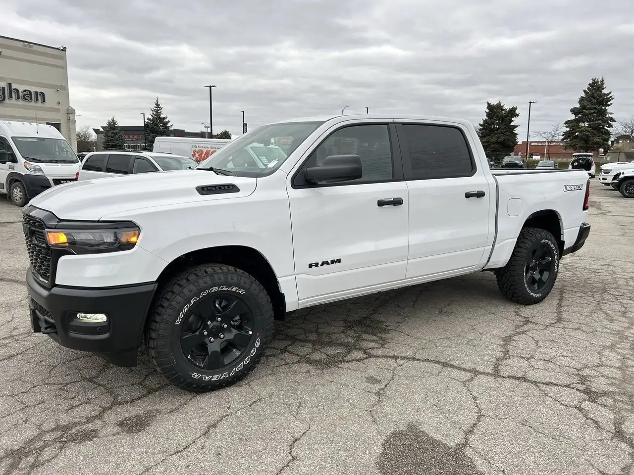 RAM 1500 снимка RAM 1500