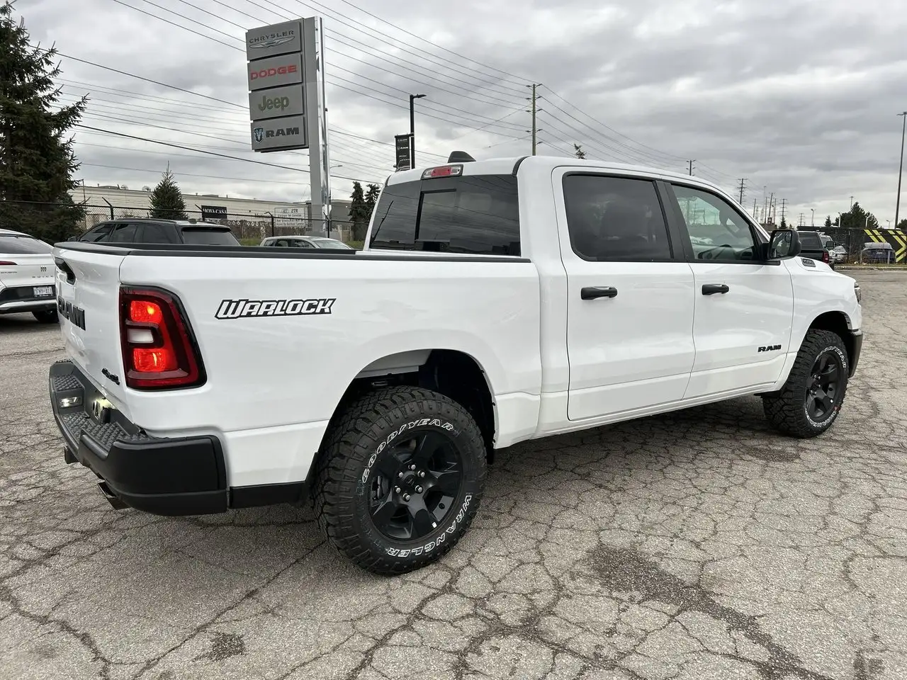 RAM 1500 снимка RAM 1500