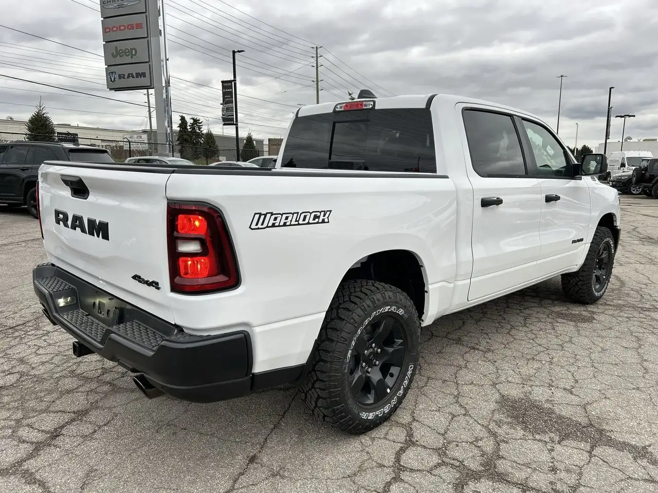 RAM 1500 снимка RAM 1500