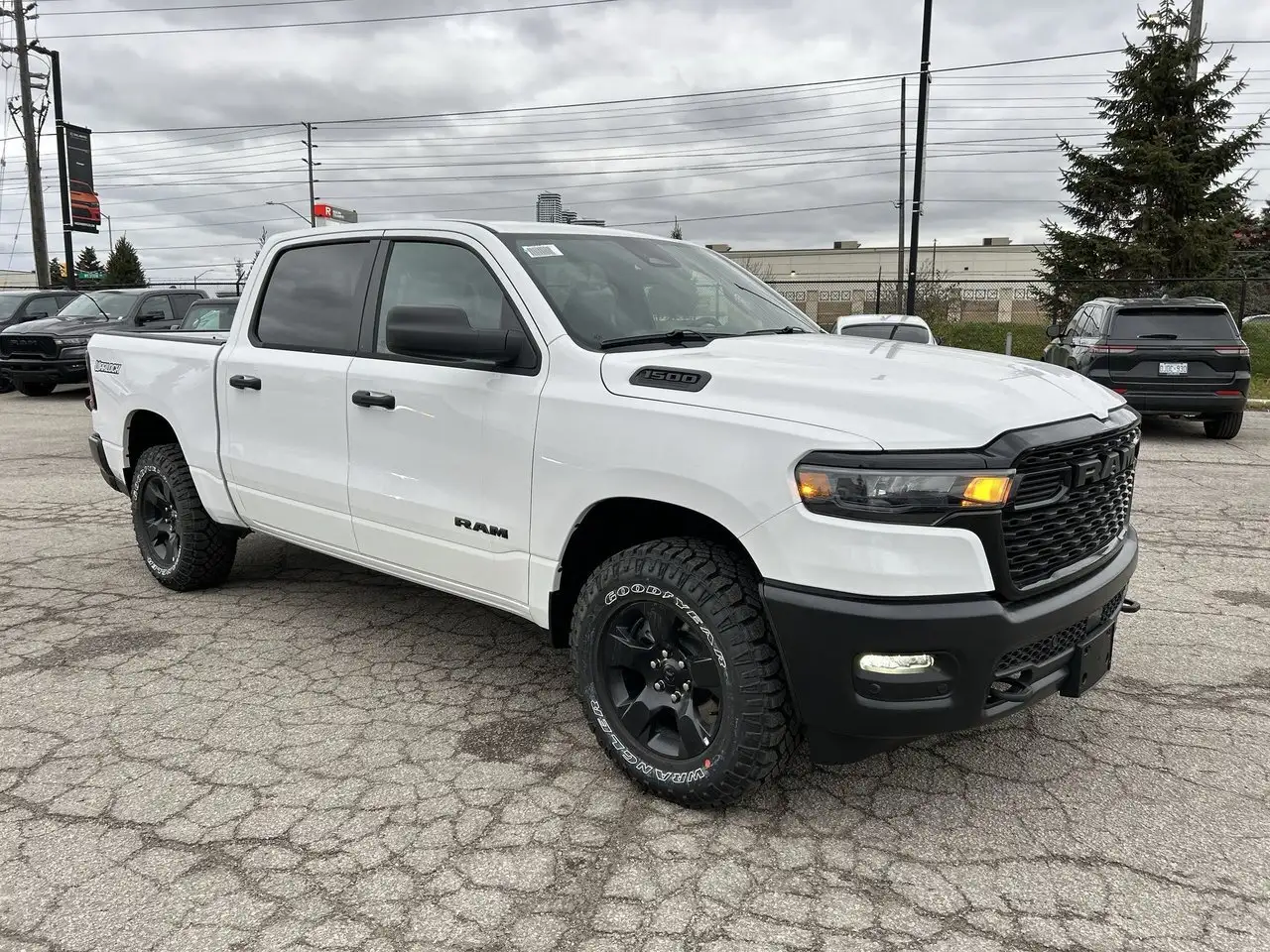 RAM 1500 снимка RAM 1500