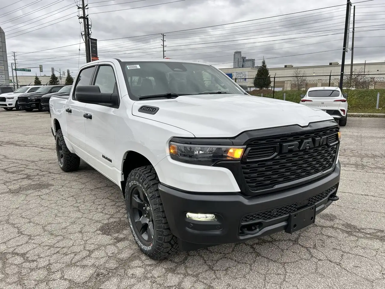 RAM 1500 снимка RAM 1500