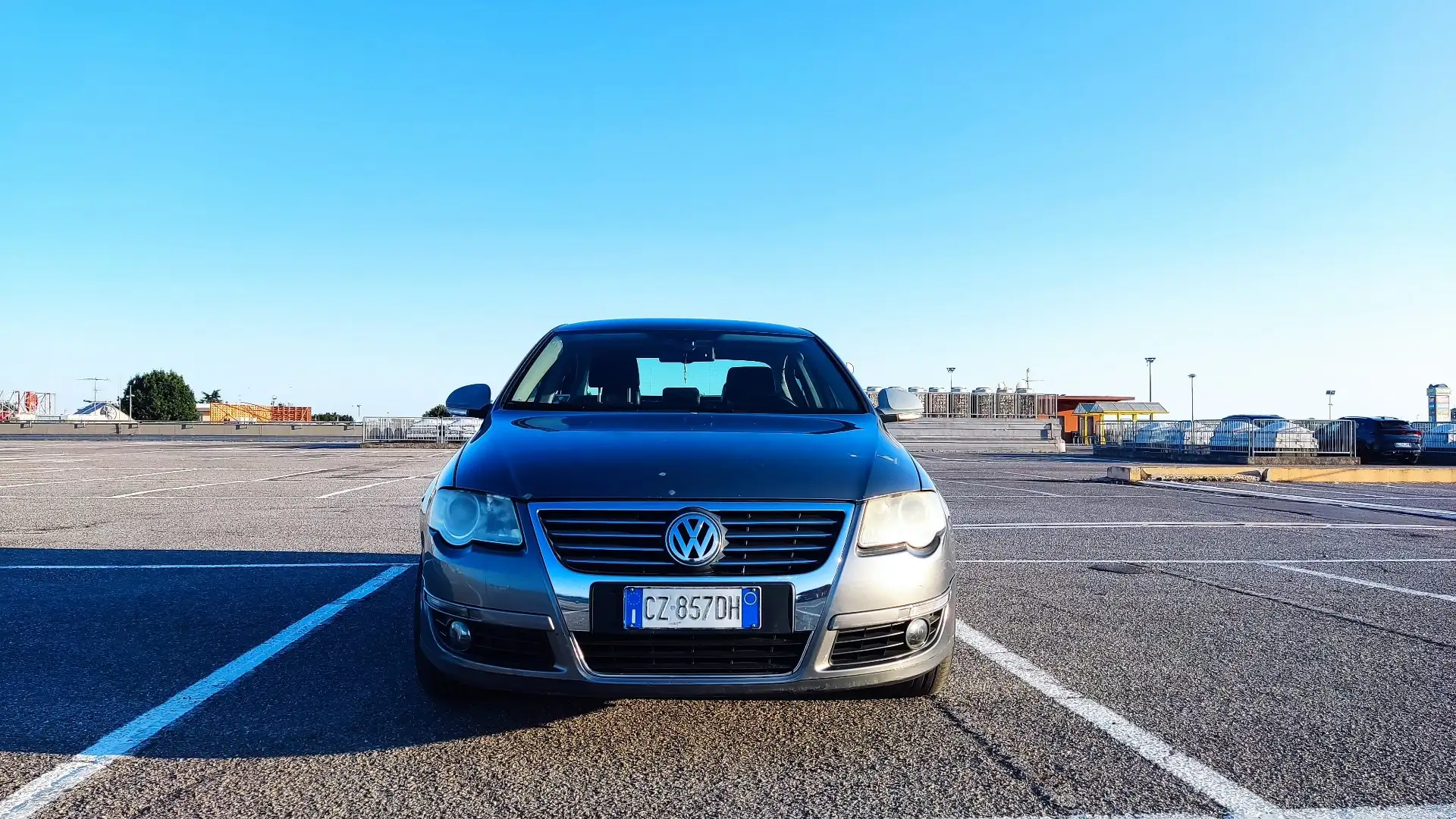Volkswagen Passat 2.0tdi Highline 110cv auto - 2