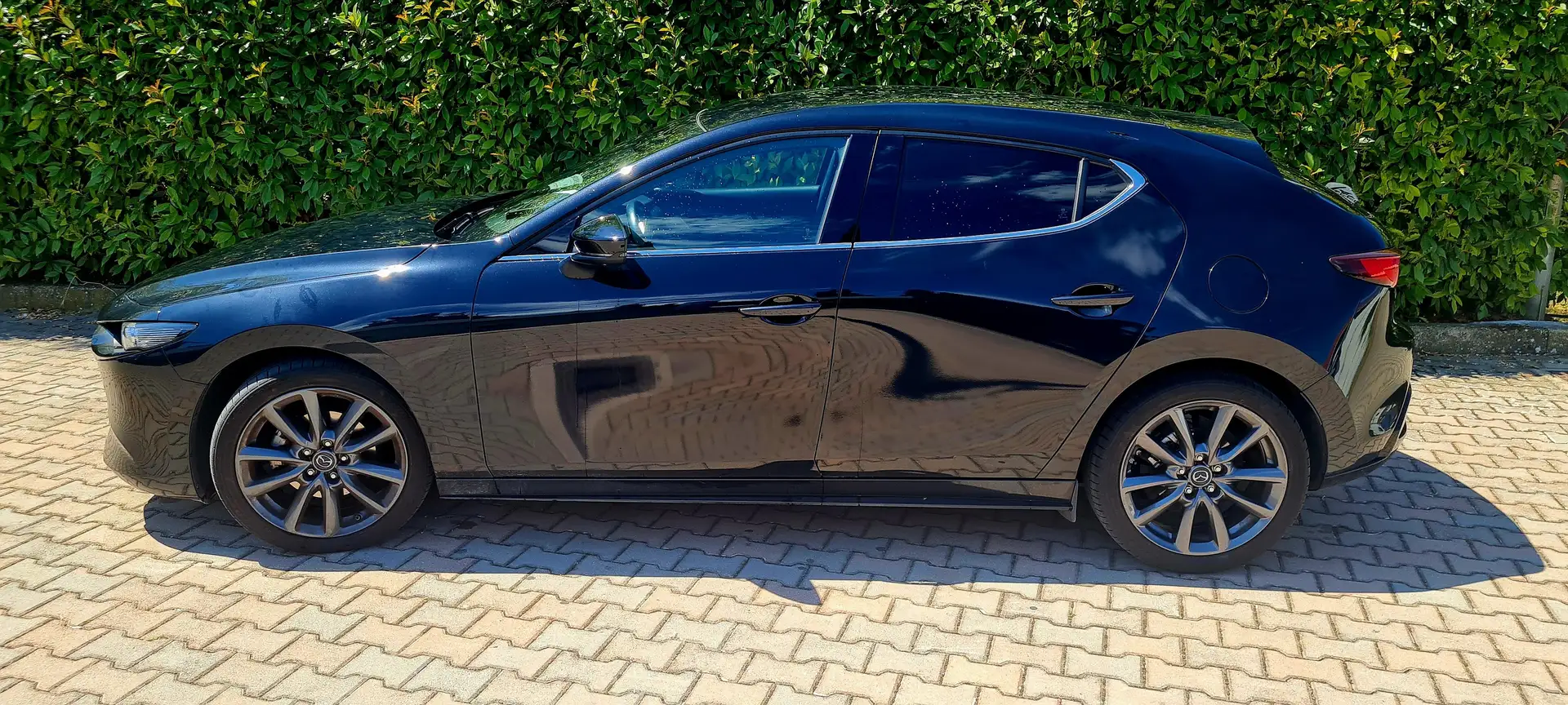 Mazda 3 3 IV 5 porte 5p 2.0 m-hybrid Exclusive 150cv Nero - 1