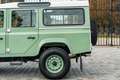 Land Rover Defender 110 STATION WAGON MARK VI SE by Lignon Automobiles Grün - thumbnail 36