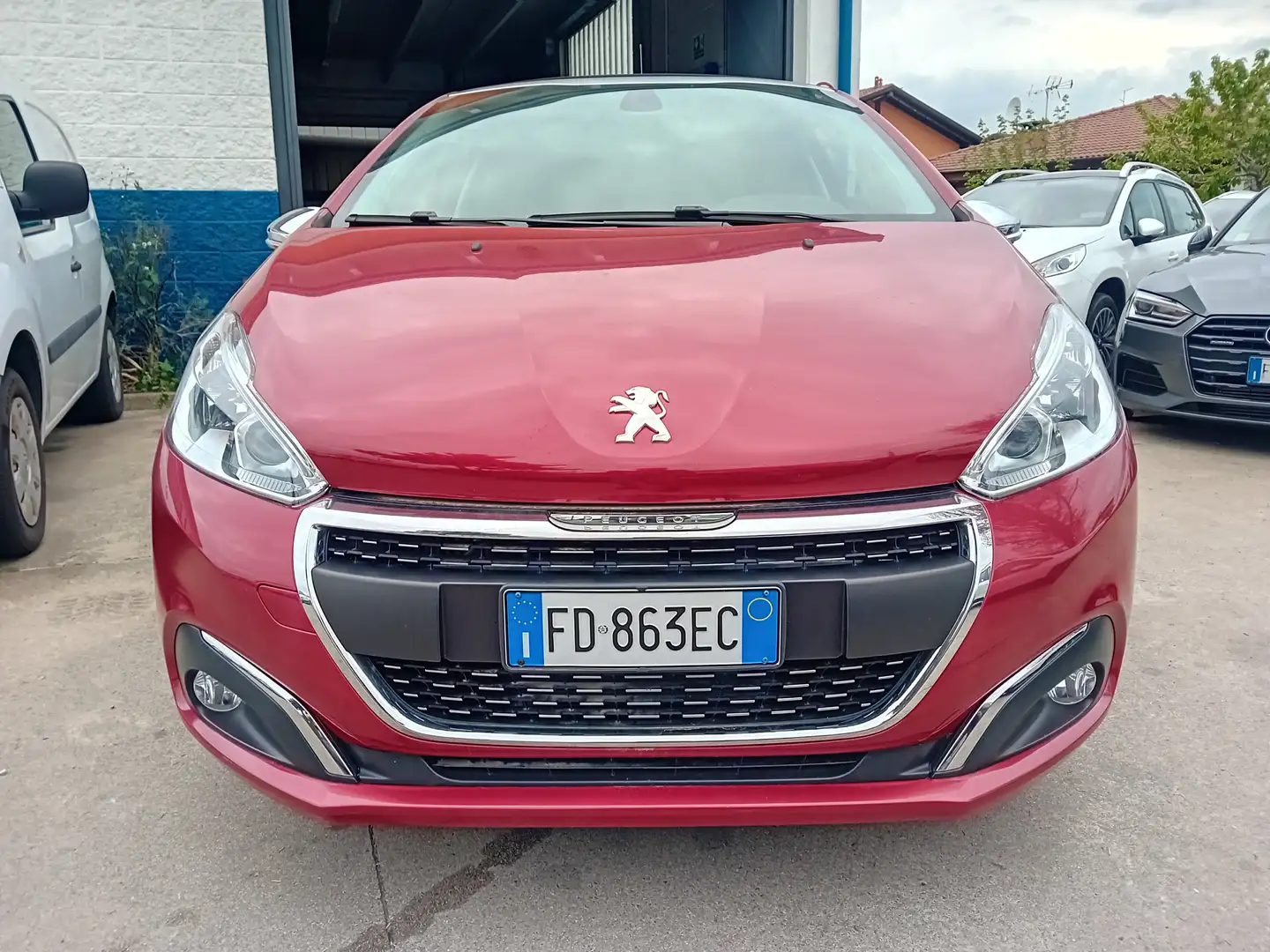 Peugeot 208 208 3p 1.2 puretech t GT Line s Rosso - 1