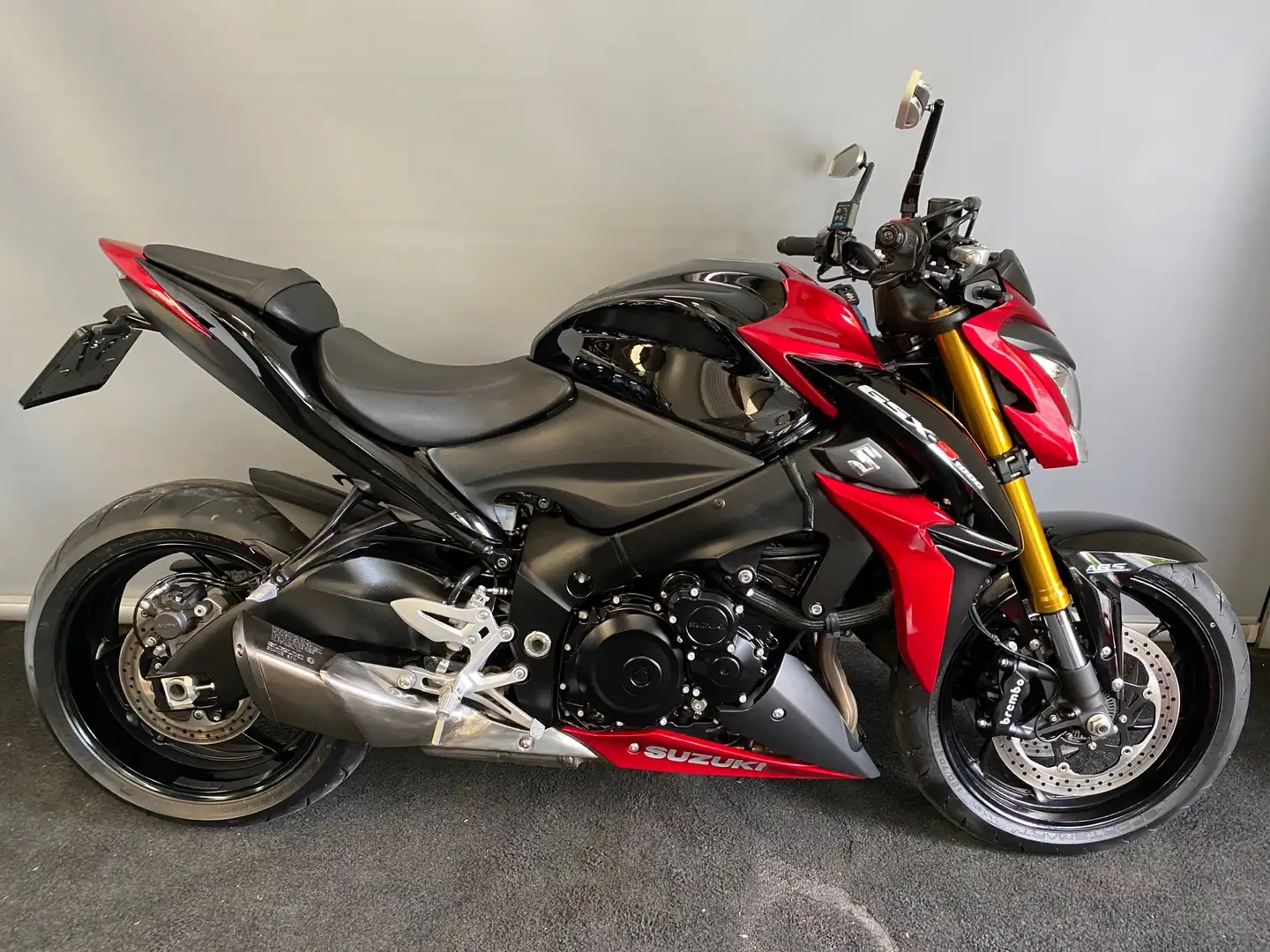 Suzuki GSX-S 1000 SUZUKI GSX-S PERFECTE STAAT ***VERKOCHT - VENDU*** Roşu - 1