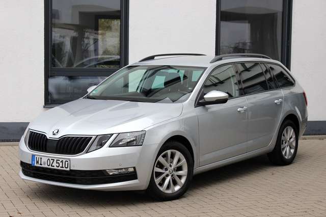 Skoda Octavia 1.6 TDI DSG Kombi Ambition NAVI S-HEIZUN