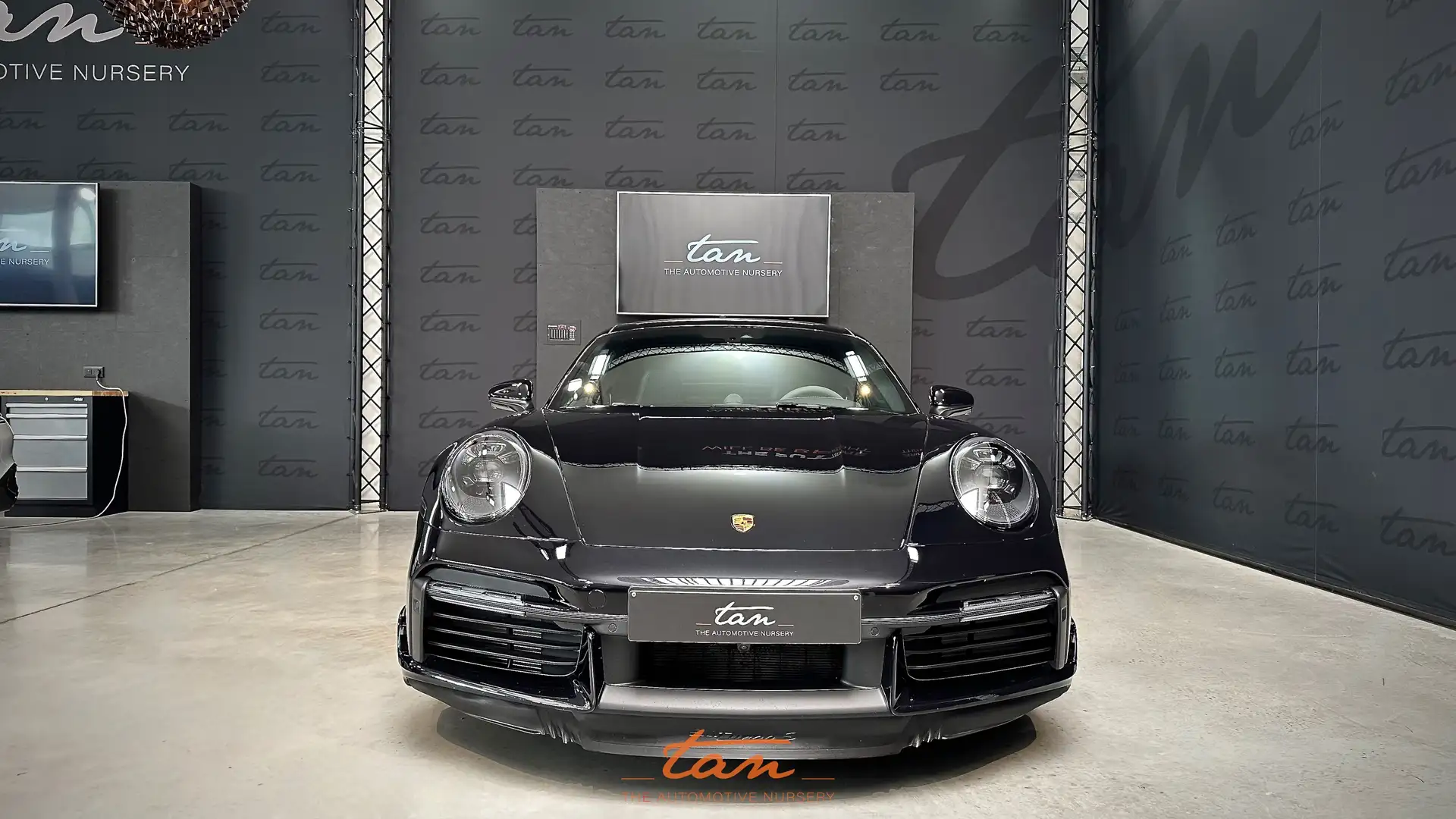 Porsche 992 TURBO S 3.8 Bi-Turbo PDK Pack AÉRO + AKRAPOVIC Negru - 2