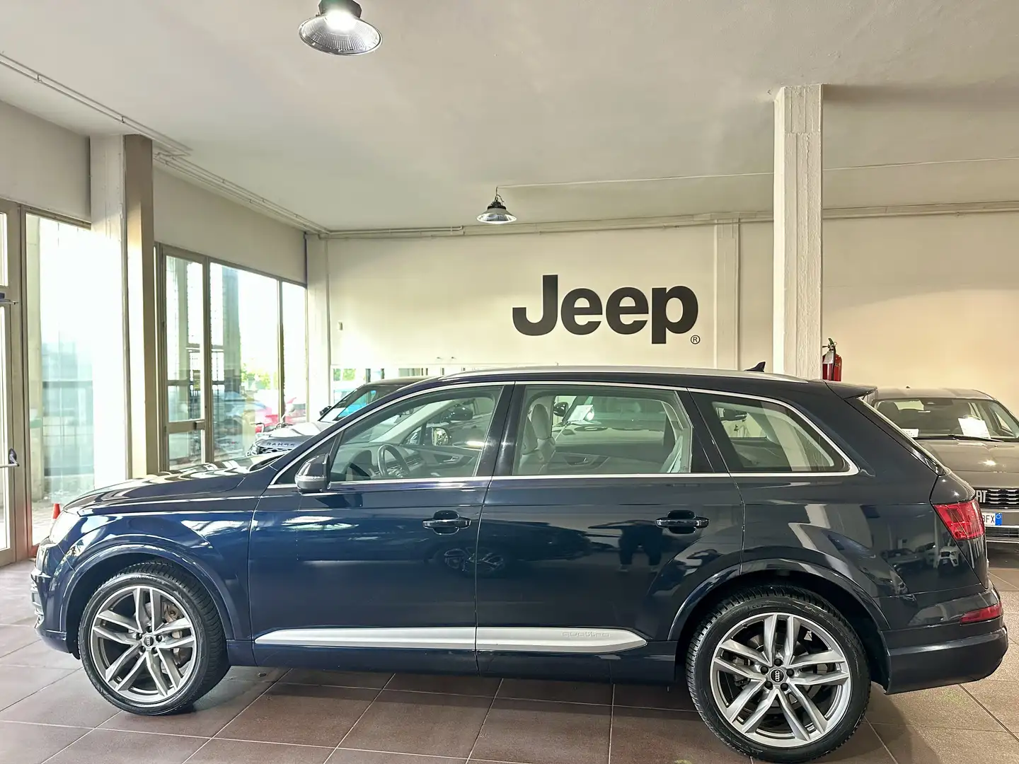 Audi Q7 3.0 tdi Business Plus quattro tiptronic UNI. PROP Modrá - 2