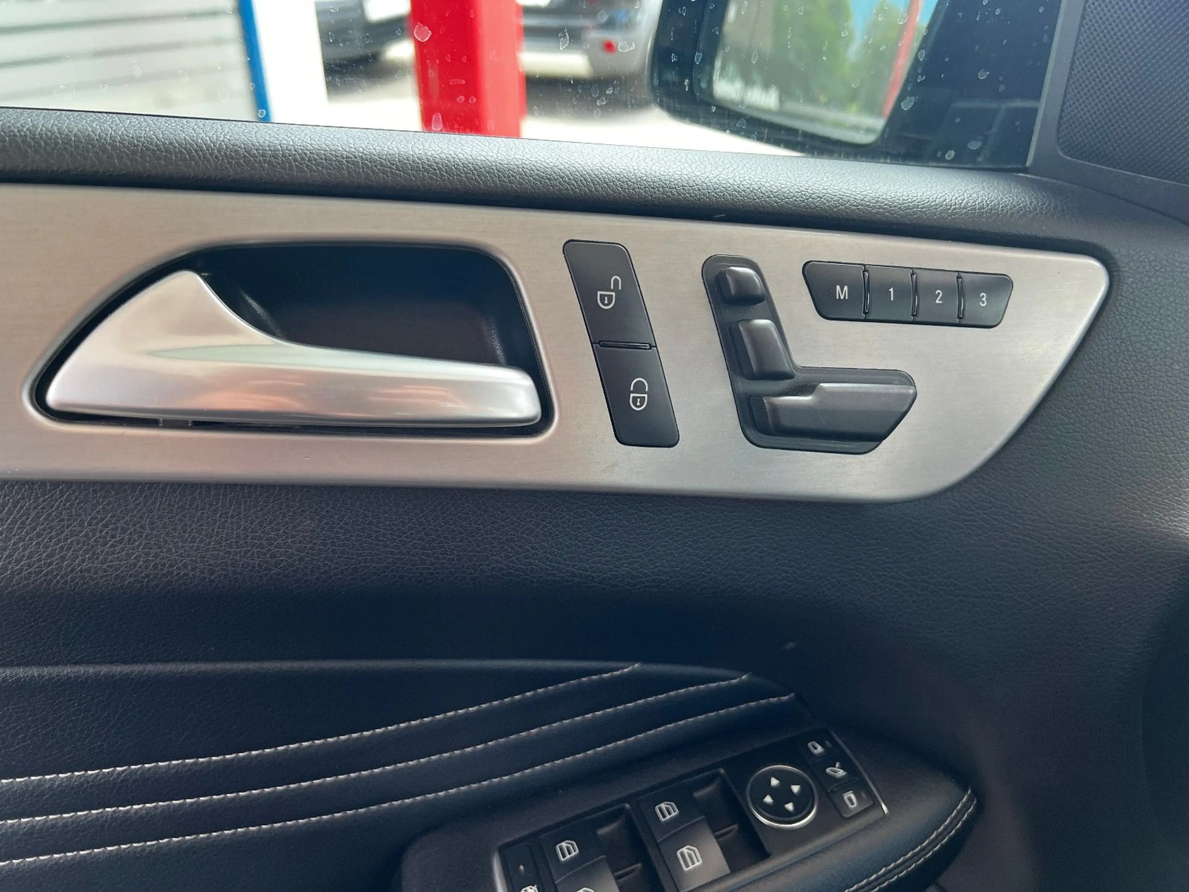 Mercedes-Benz ML 350 CDI BlueTec 4Matic I Diesel — photo 7