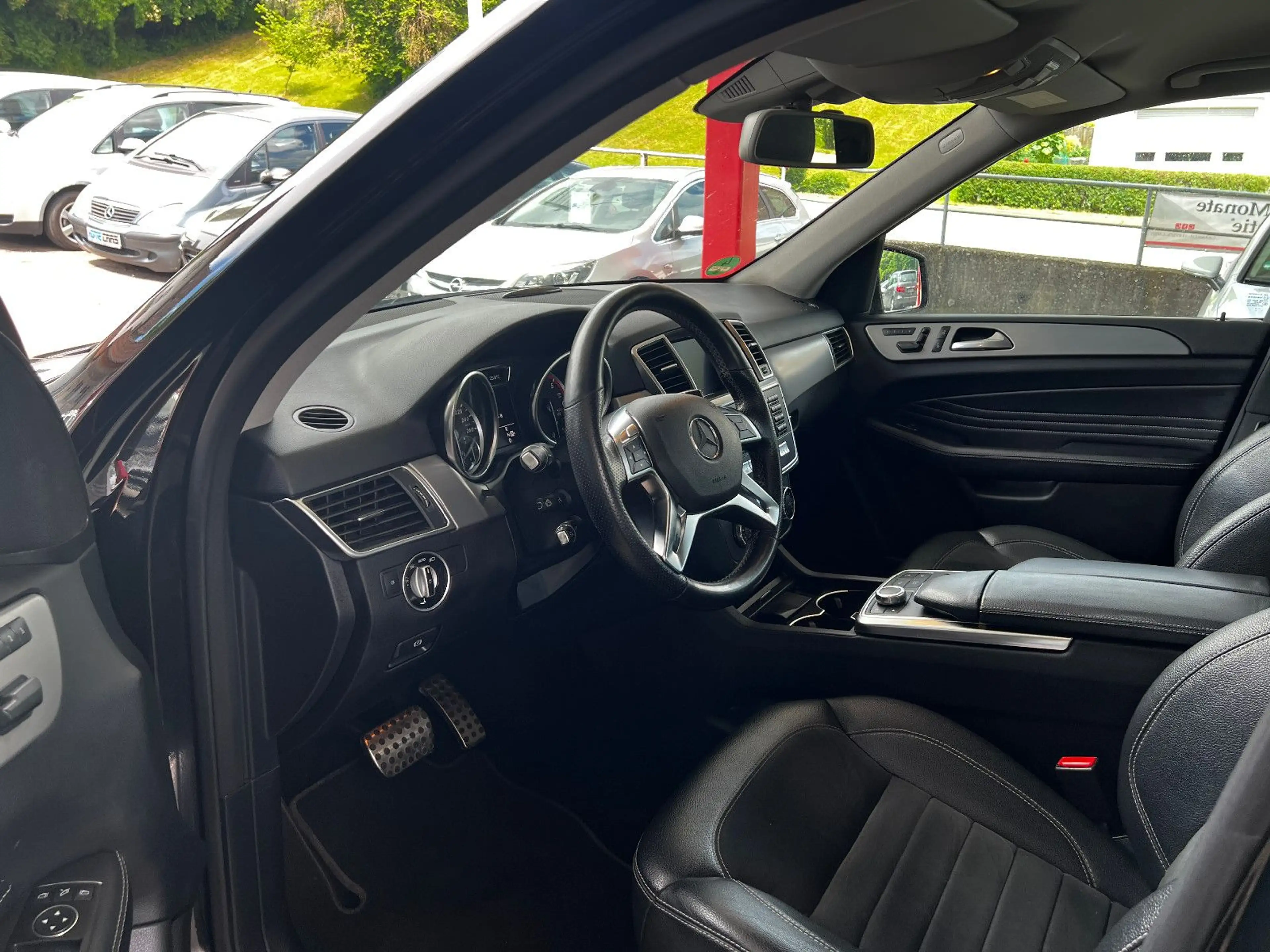 Mercedes-Benz ML 350 CDI BlueTec 4Matic I Diesel — photo 6