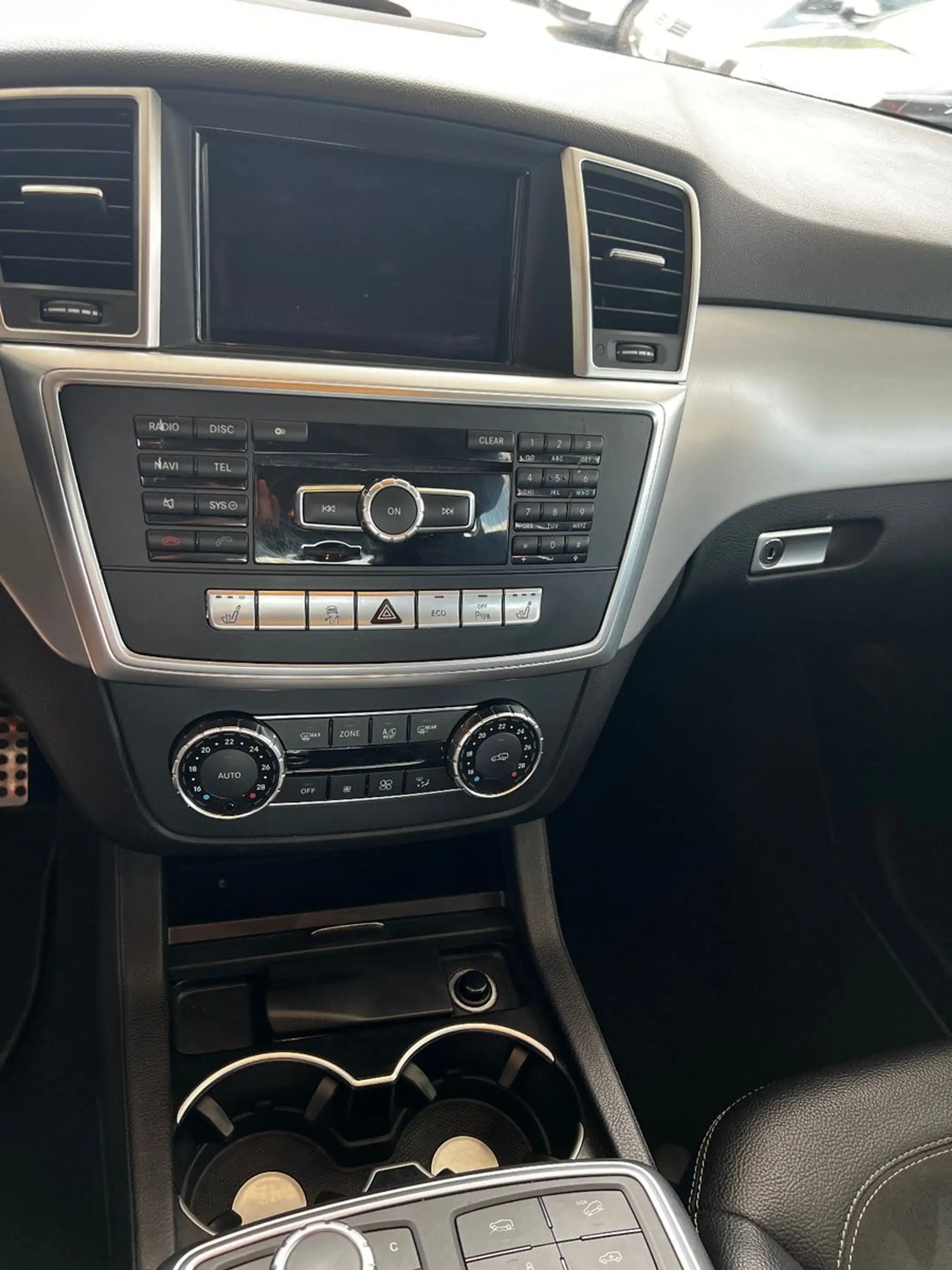 Mercedes-Benz ML 350 CDI BlueTec 4Matic I Diesel — photo 10