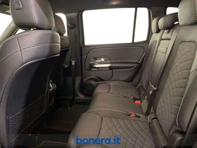 Mercedes-Benz GLB view 16