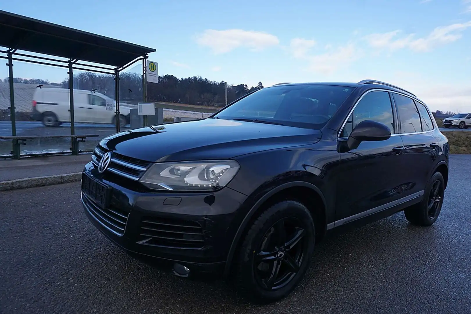 Volkswagen Touareg V6 TDI BMT 4Motion Aut. Schwarz - 2