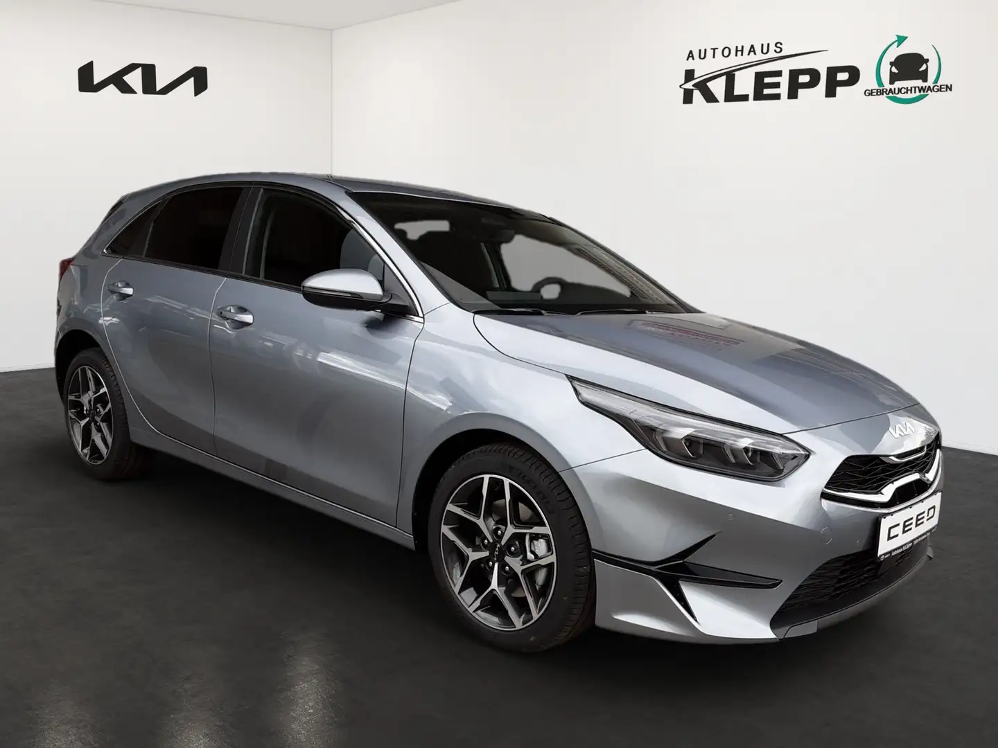 Kia Ceed / cee'd 1.5T-GDI 48V 140 DCT Ultimate Style Gris - 2