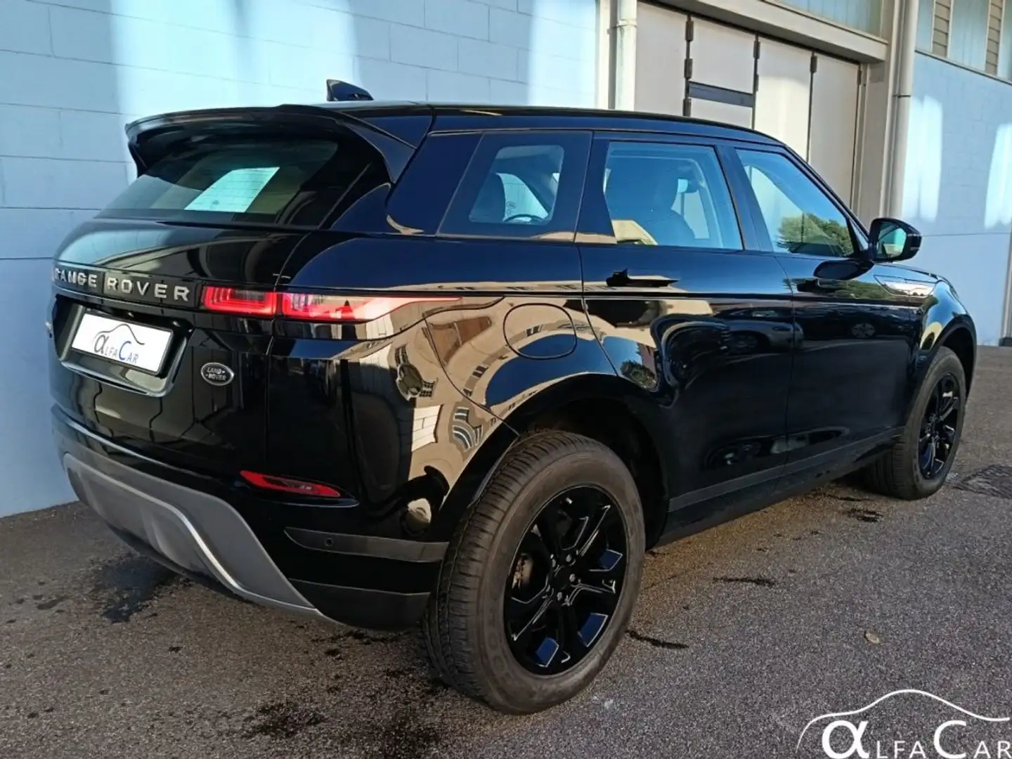 Land Rover Range Rover Evoque 1.5 I3 PHEV 300 CV AWD Auto S Nero - 2