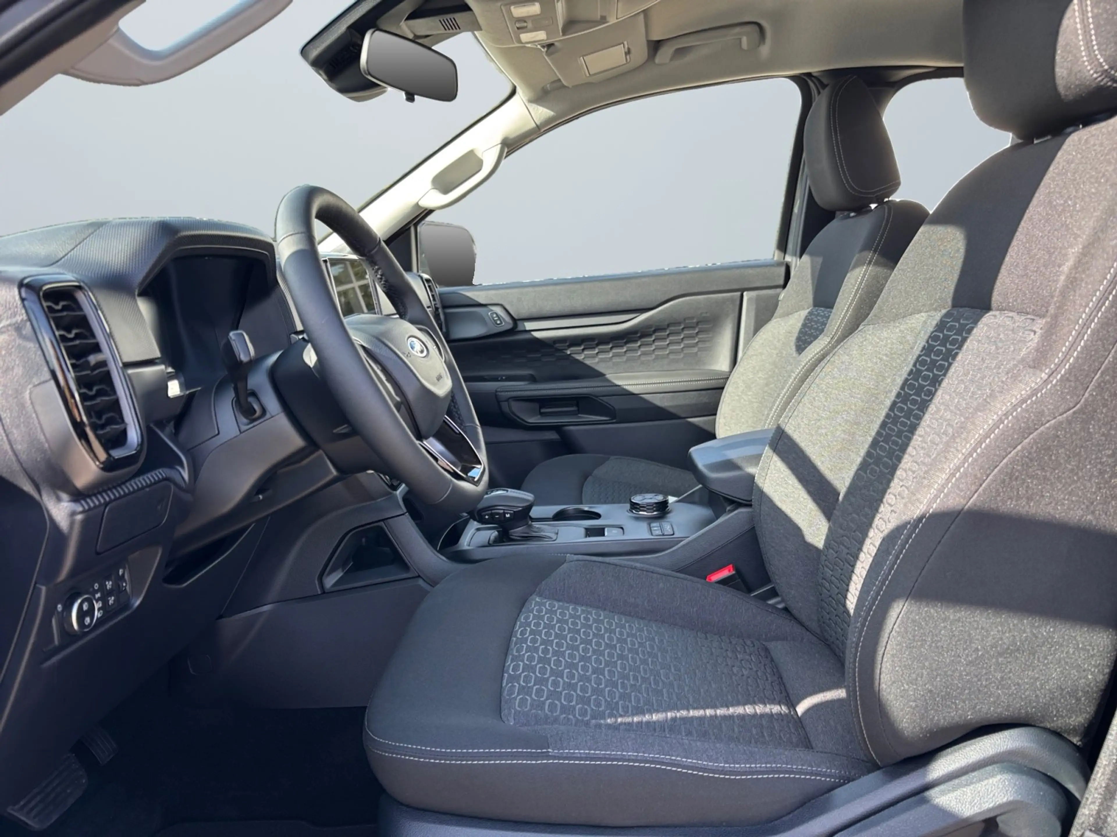 Ford Ranger XLT Extrakabine 3.0 V6 Ecoblue TWA+AHK — photo 7
