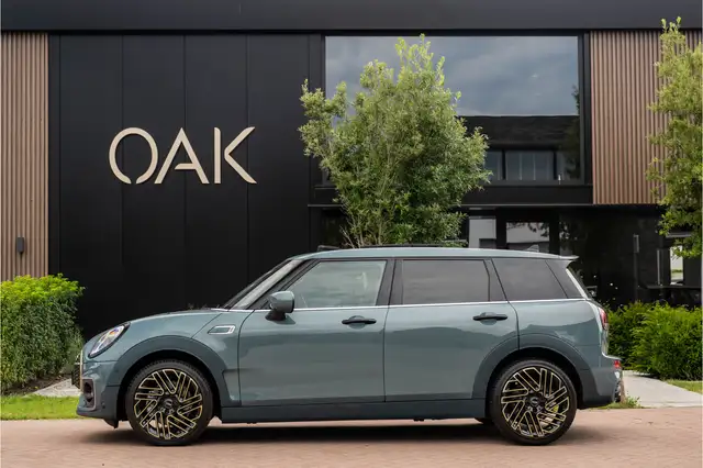 MINI Cooper S Clubman 2.0 Untold Edition F1 Aut. | JCW-Trim | Panorama |