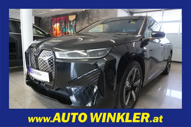 BMW iX xDrive40 71kWh Sportpaket/Edition/Panorama