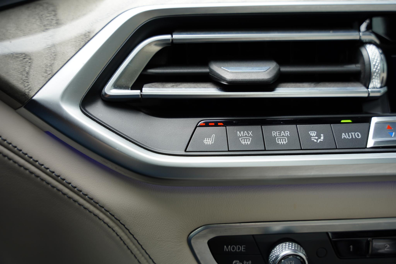 BMW X7 X-Drive 40 I / 6 Persoons / B&W Diamond / Massage — photo 20