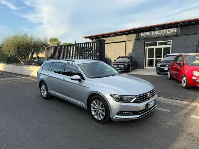 Volkswagen Passat Variant Passat Variant 2.0 TDI DSG Business BlueMotion Tech